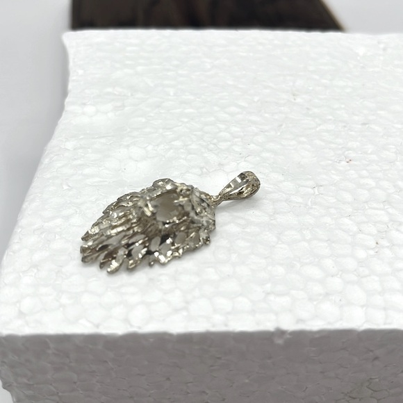 Artisan Lion Head Pendant Sterling Silver Diamond Cut Textured Lion Necklace - Picture 11 of 14